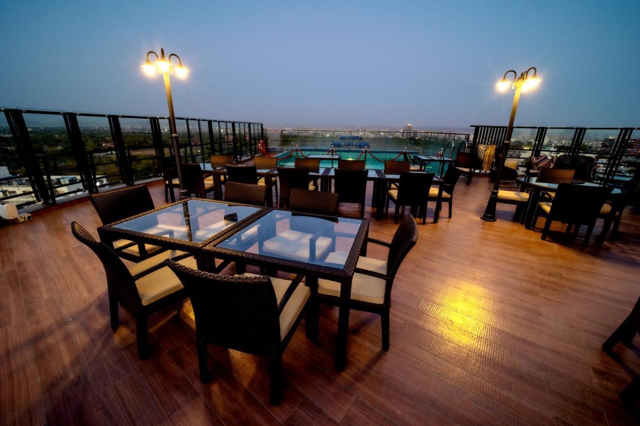 Sarovar Portico Jaipur Exterior photo