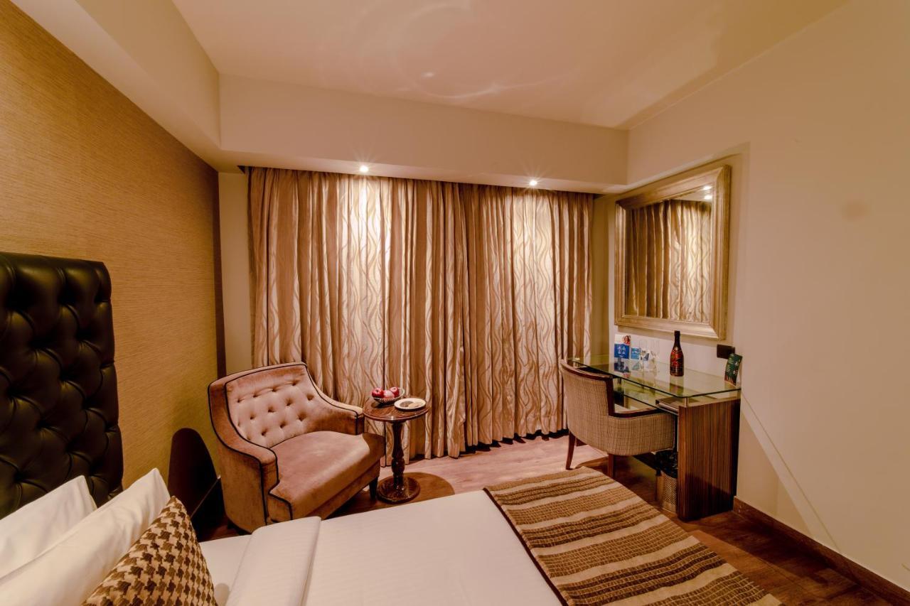 Sarovar Portico Jaipur Exterior photo