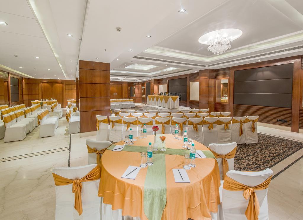 Sarovar Portico Jaipur Exterior photo
